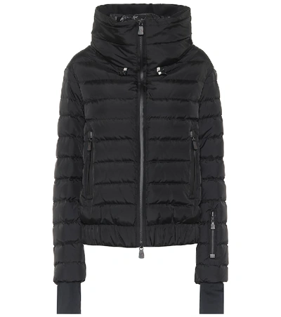 Moncler Vonne Quilted Down Jacket In Black