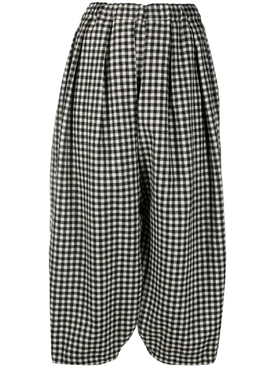 Comme Des Garçons Comme Des Garçons Cropped Check Print Trousers In Black