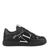 Valentino Panelled Logo-detail Sneakers In Black