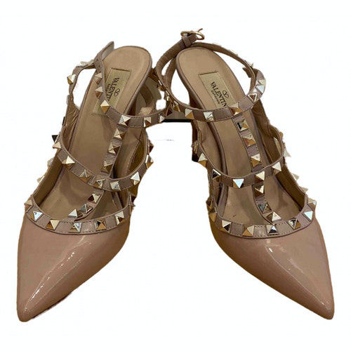 beige valentino heels