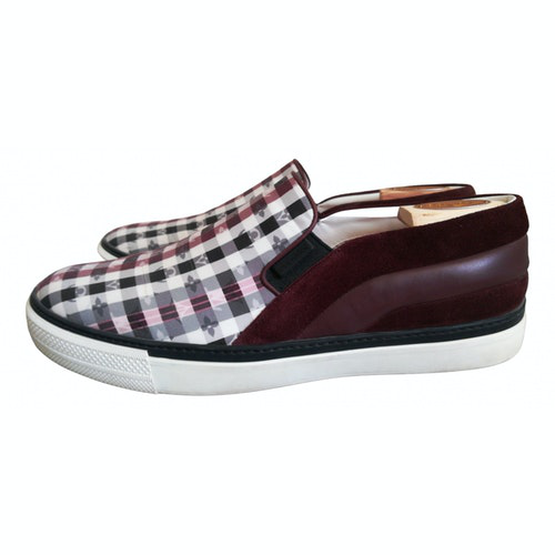 Pre-Owned Louis Vuitton Burgundy Leather Trainers | ModeSens