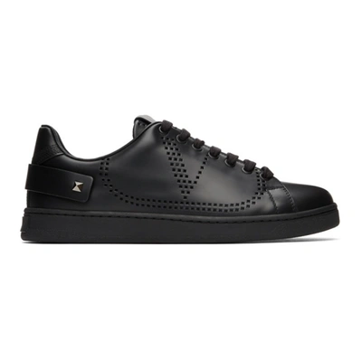 Valentino Garavani Garavani Leather Backnet Sneakers In Black