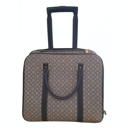 Pre-Owned Louis Vuitton Burgundy Cloth Travel Bag | ModeSens