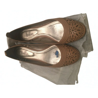 Pre-owned Belle Sigerson Morrison Leather Ballet Flats In Camel