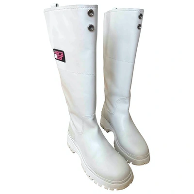 Pre-owned Prada White Leather Boots