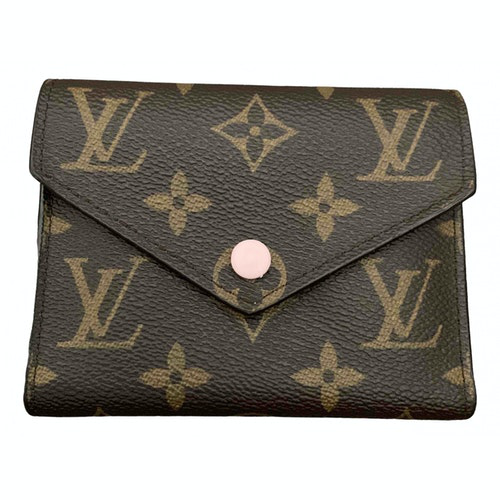 Pre-Owned Louis Vuitton Victorine Brown Cloth Wallet | ModeSens