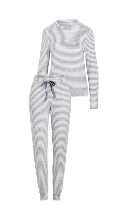 Emerson Road Fuzzy Luxe Crew Neck With Joggers Pajama Set In Magazine Stripe Tradewinds