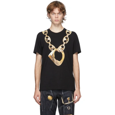 Moschino Large Ring Necklace T-shirt In Black