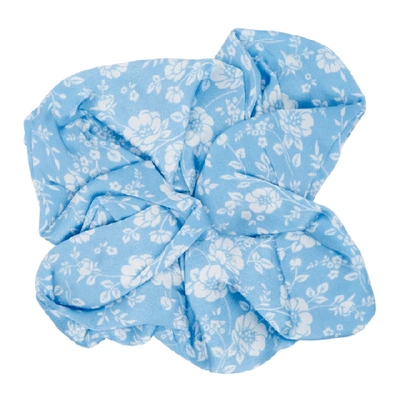 Ganni Blue And White Silk Floral Scrunchie In Alaskan Blu