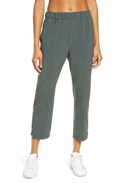 Zella Taylor Crop Pants In Green Urban