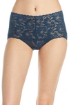 Hanky Panky Signature Lace Retro V-kini Briefs In Navy