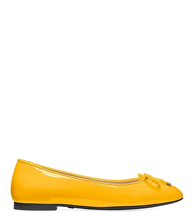Stuart Weitzman Size 35.5 In Yellow