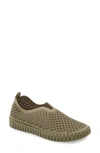 ILSE JACOBSEN TULIP 139 PERFORATED SLIP-ON SNEAKER,TULIP 139CB