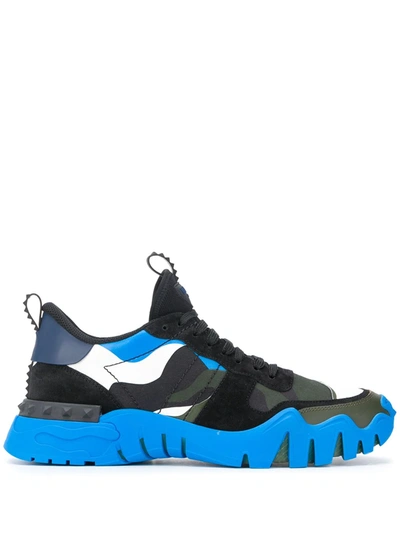 Valentino Garavani Garavani Rockrunner Plus Camouflage Sneakers In Black