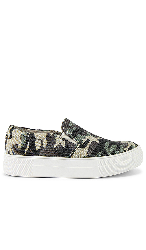 steve madden gills sneaker camo