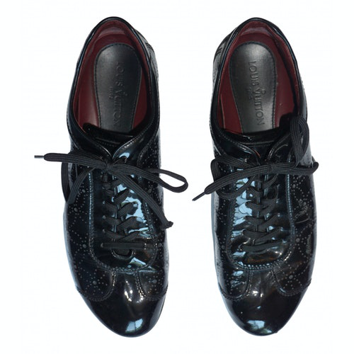 Pre-Owned Louis Vuitton Black Patent Leather Trainers | ModeSens