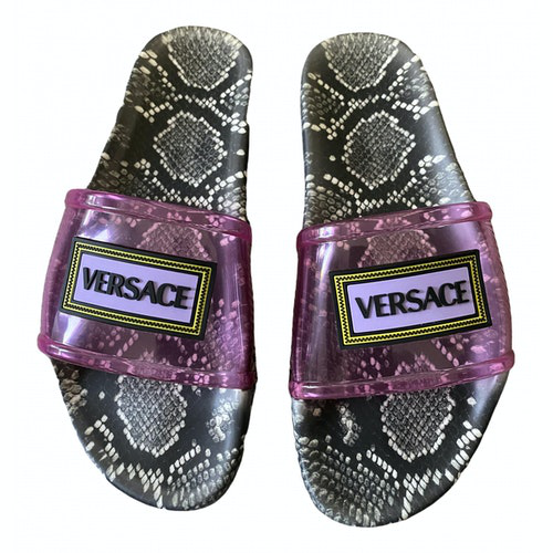 go outdoors flip flops