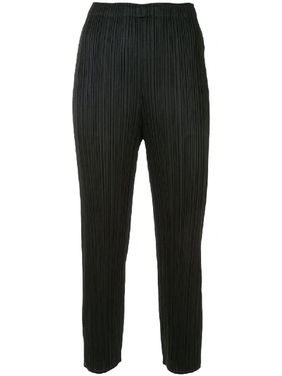 Issey Miyake Pleated Cropped Trousers In Black