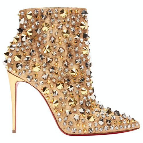 louboutin tiketa booty