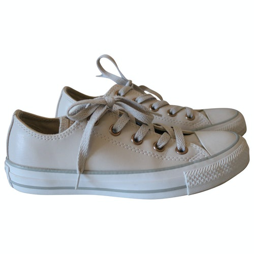 black and grey checkerboard vans lace up