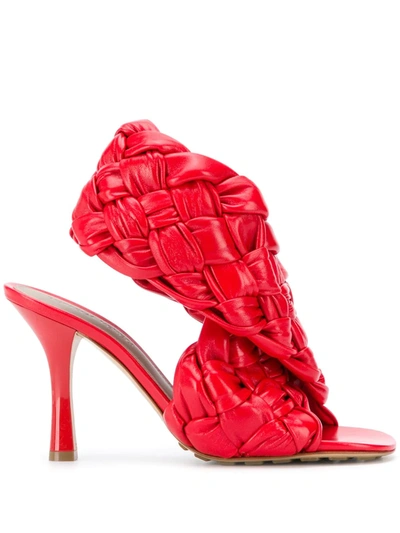 Bottega Veneta 90mm Bv Board Woven Leather Sandals In Red