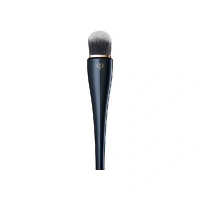 CLÉ DE PEAU BEAUTÉ LIGHT COVERAGE FOUNDATION BRUSH,0729238161856