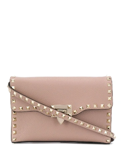 Valentino Garavani Rockstud Grain-texture Crossbody Bag In Pink