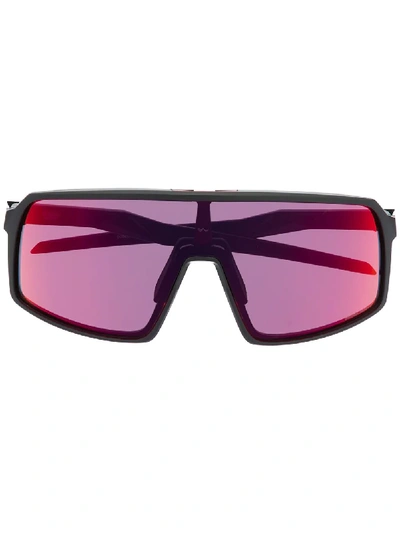 Oakley Tinted Large-framed Sunglasses In Pink