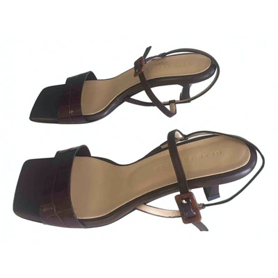 Pre-owned Dear Frances Burgundy Leather Sandals