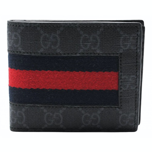 grey gucci pouch