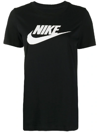 Nike 经典logo T恤 In Black