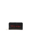 TOMMY HILFIGER ICONIC TOMMY WALLET IN BLUE