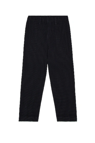 Issey Miyake Core Straight Leg Trousers In Navy