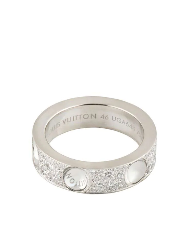 Pre-Owned Louis Vuitton Diamond Encrusted Ring In White Gold | ModeSens