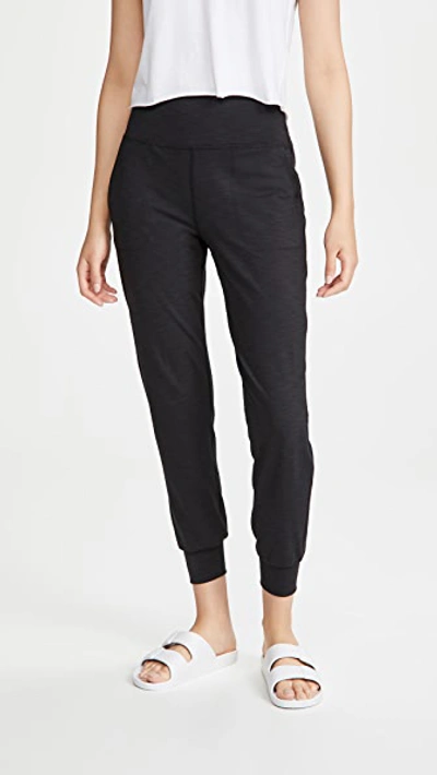 Beyond Yoga Spacedye Love The Bump Maternity Pocket Midi Legging In Darkest Night
