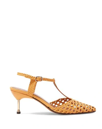 Martinez Pumps In Apricot