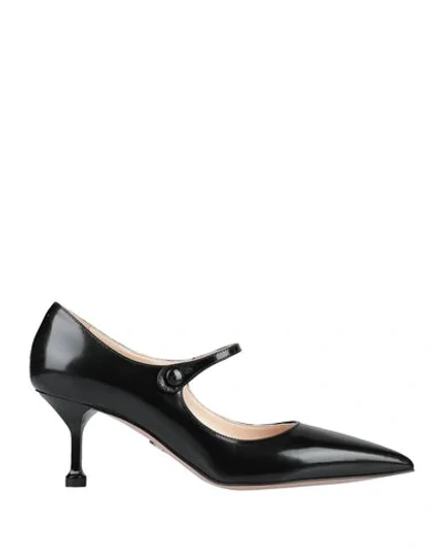 Prada Pump In Black