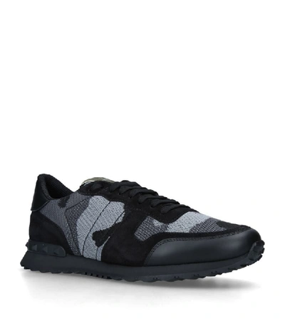 VALENTINO GARAVANI CAMOUFLAGE SNEAKERS,15802458