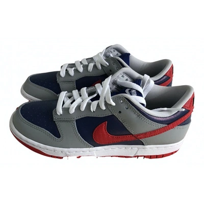 Pre-owned Nike Sb Dunk  Silver Leather Trainers
