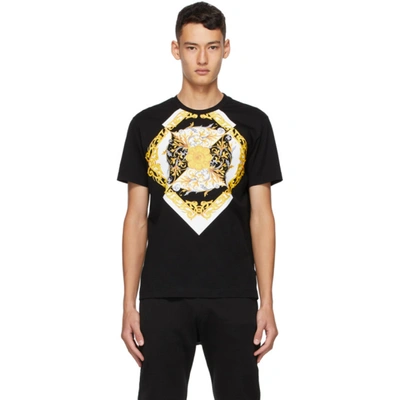 Versace Barocco Acanthus Print T-shirt In Black