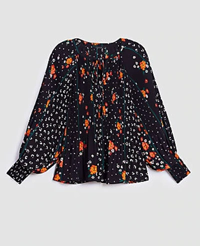 Ann Taylor Floral Pleated Top In Black