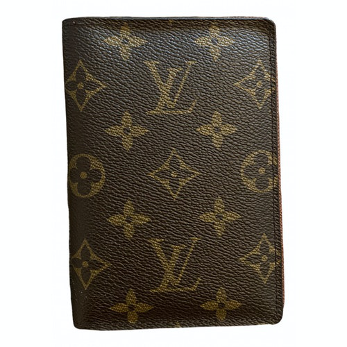 Pre-Owned Louis Vuitton Passport Cover Brown Cloth Purses, Wallet & Cases | ModeSens