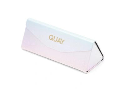 Quay Embossed Tri Fold Case In Prl,gld