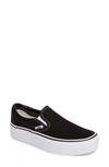 Vans Platform Slip-on Sneaker In Black/ White