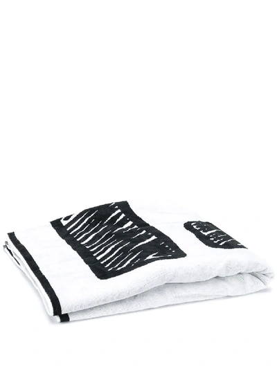Fendi Ff Logo毛巾 In White