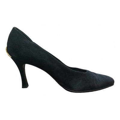 Pre-owned Pollini Heels In Black