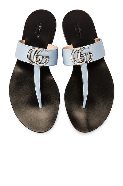Gucci Marmont Leather Thong Sandals In Porcelain Light Blue