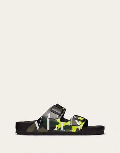 Valentino Garavani Camo Logo Birkenstock Sandals In Khaki,lime