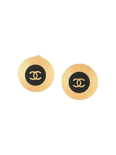 Pre-owned Chanel 1995 Cc Button Earrings In Gold