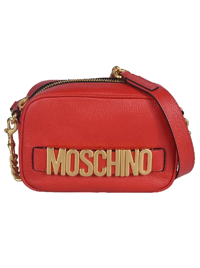 Moschino Logo Plaque Shoulder Bag In Red